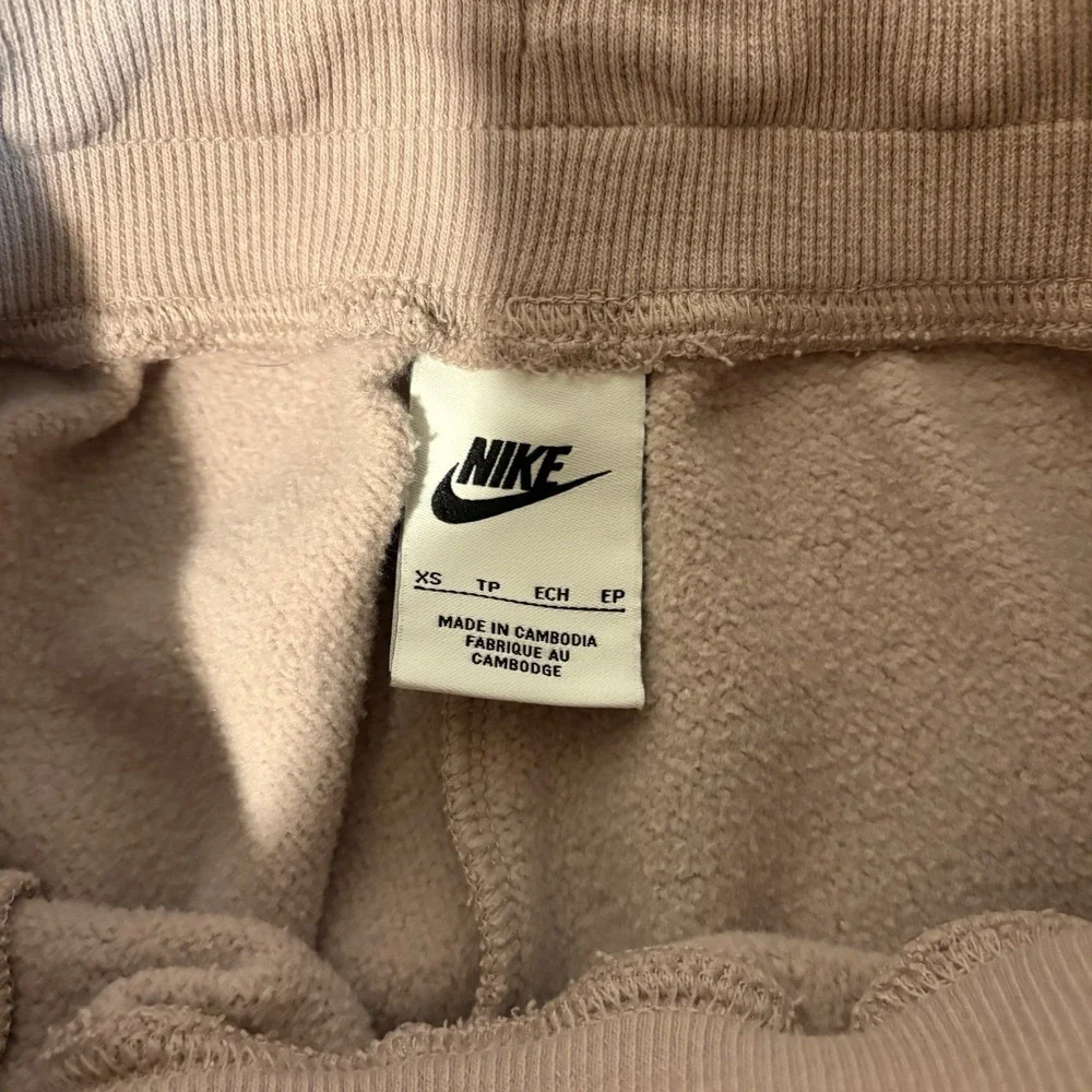 Nike Sportswear Phoenix Fleece Sweatpants Women's Size XS Beige Oversized